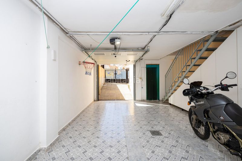 Foto a99739d0-7760-41bc-ace4-3cc2eb915bc7. Casa adosada en avenida san marcos 7b se vende amplia y preciosa casa lista para entrar a vivir!! _las gabias_granada en Gabias (Las)