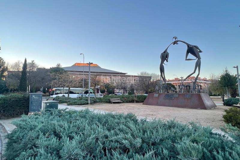 Foto 001dc669-410a-4995-aa05-d4eb58586abd. Locale commerciale in calle torre de comares 1 in Granada