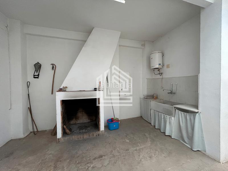 Foto 21c23735-e5ee-4dba-97c8-0b825a4dcd7c. Casa a schiera con camino parcheggio in Bugarra