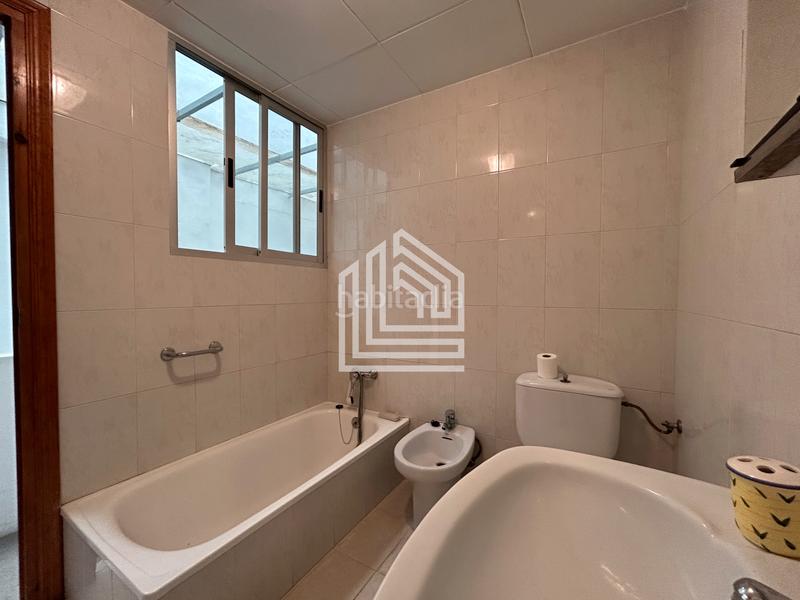 Foto 6143ea78-f2ce-4f4b-8931-303d8bd24fed. Casa a schiera con camino parcheggio in Bugarra