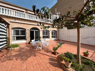 Maison à Barrio Benicalap