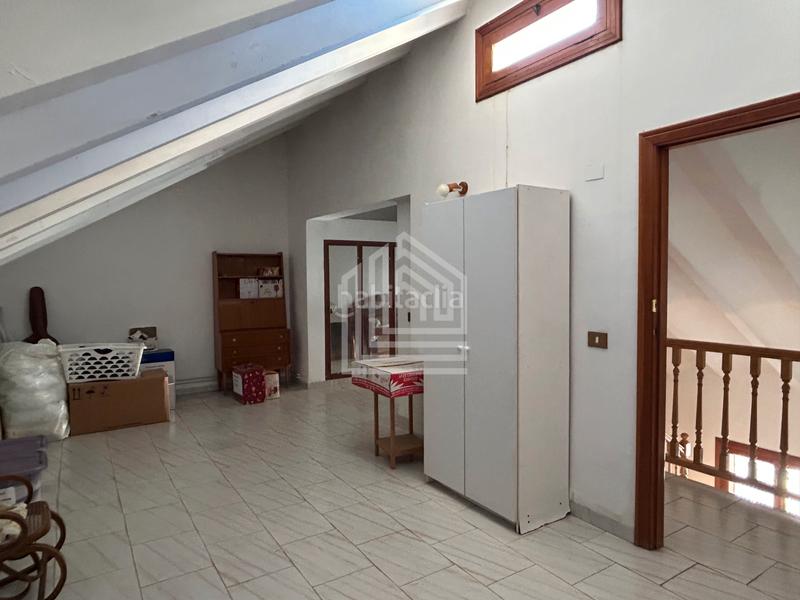 Foto a182e45a-66ac-4768-a144-0815abaef9ef. Casa a schiera con camino riscaldamento parcheggio in Sagunt