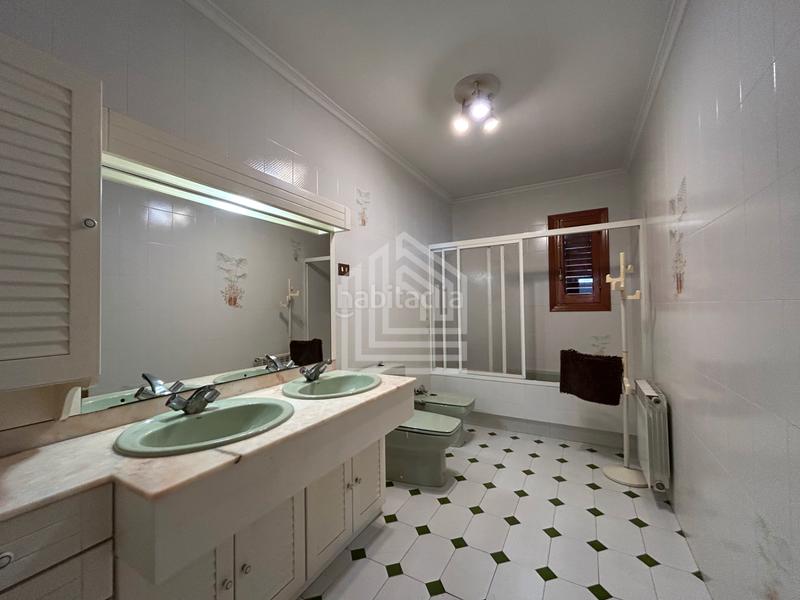 Foto ccde8e53-24aa-4433-af42-72f39c7ab701. Casa a schiera con camino riscaldamento parcheggio in Sagunt