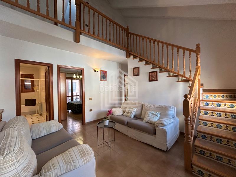 Foto e4c6b7b0-1e56-432a-9738-1d2c663d979d. Casa a schiera con camino riscaldamento parcheggio in Sagunt