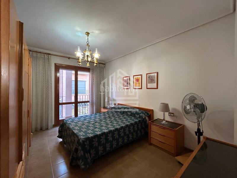 Foto f34bd0d6-2cca-444c-a2a9-f35a5a8f589f. Casa a schiera con camino riscaldamento parcheggio in Sagunt