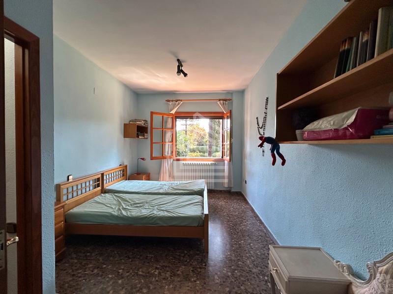 Foto 1b757570-58e5-4f2f-91e1-d9f3b33643ff. Casa con camino riscaldamento parcheggio piscina in Rocafort