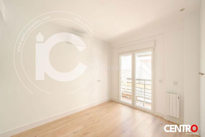 Foto 4e48018a-d2b7-439a-8a9f-e6f435a8999c. Pis a Cerrillo de Maracena - Periodistas Granada