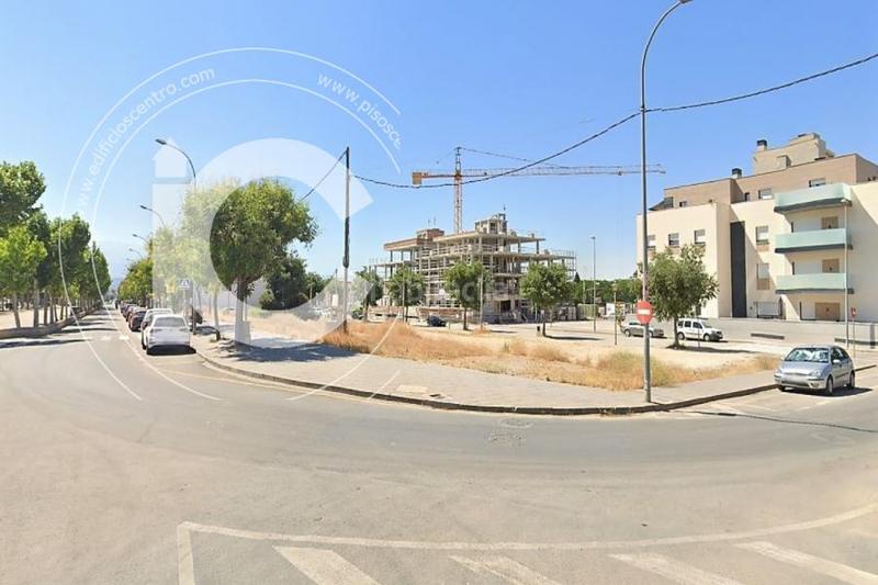 Foto 4a8b33fe-fecc-4d61-b232-a3078f295a91. Terreno residencial solar edificable en pts en granada en Armilla