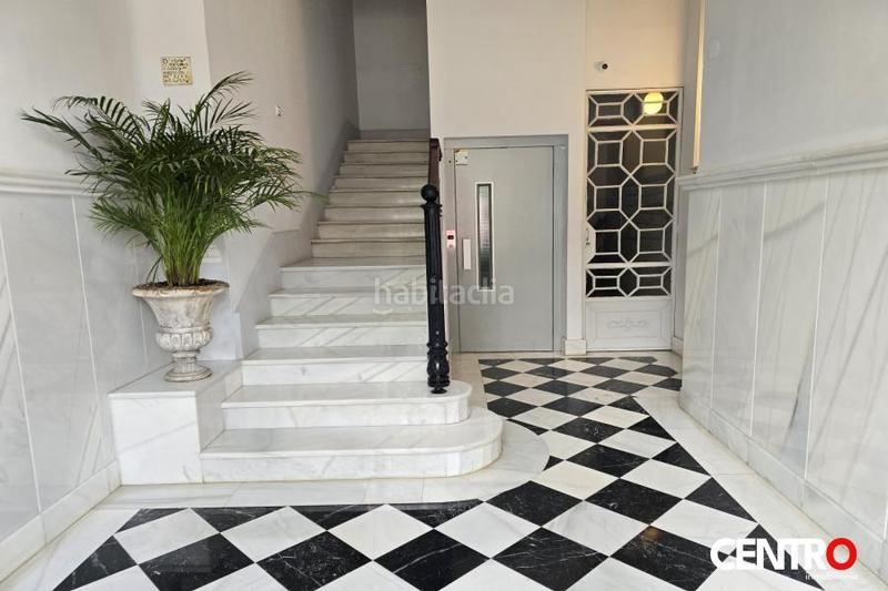 Foto a4c8d8e1-9486-4ecf-aa05-e4a59ffcc9e9. Etagenwohnung in Plaza de Toros Granada