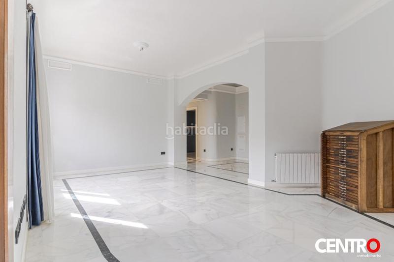 Foto bae11bea-5819-4bfa-9990-bbbf9e084c33. Etagenwohnung in Plaza de Toros Granada