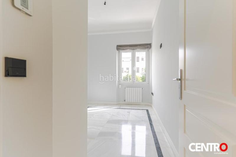 Foto fee59266-0955-40db-97b0-2a58e25ef81c. Etagenwohnung in Plaza de Toros Granada