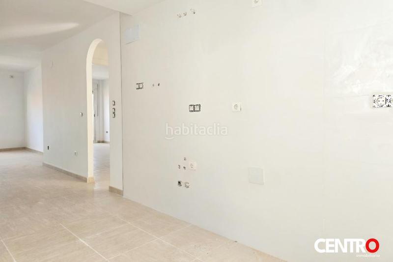 Foto 90cd5594-f5b4-4adb-acfb-f5505f06c570. Pis amb aparcament a Ogíjares