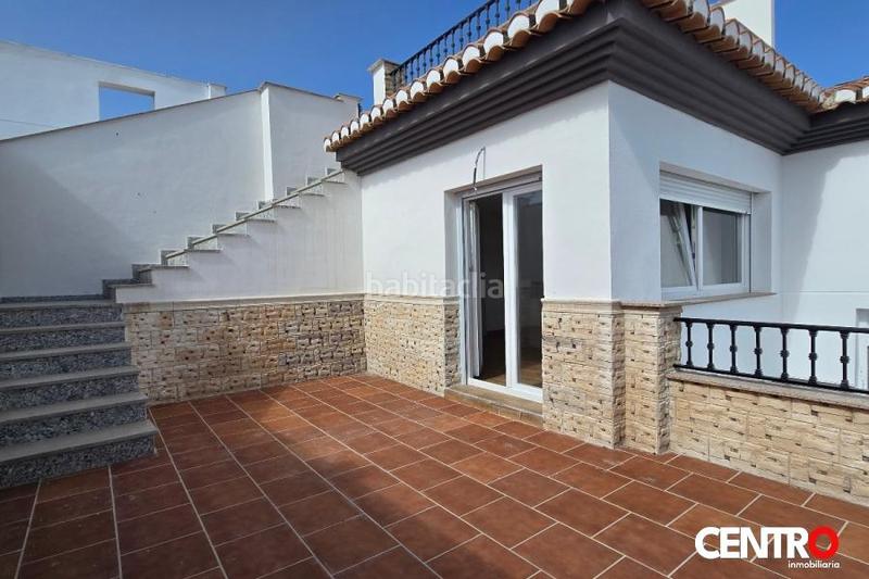 Foto 0dc3d183-3d10-4ff9-83f4-fd27a8ba888b. Ático  con dos terrazas, . en Padul