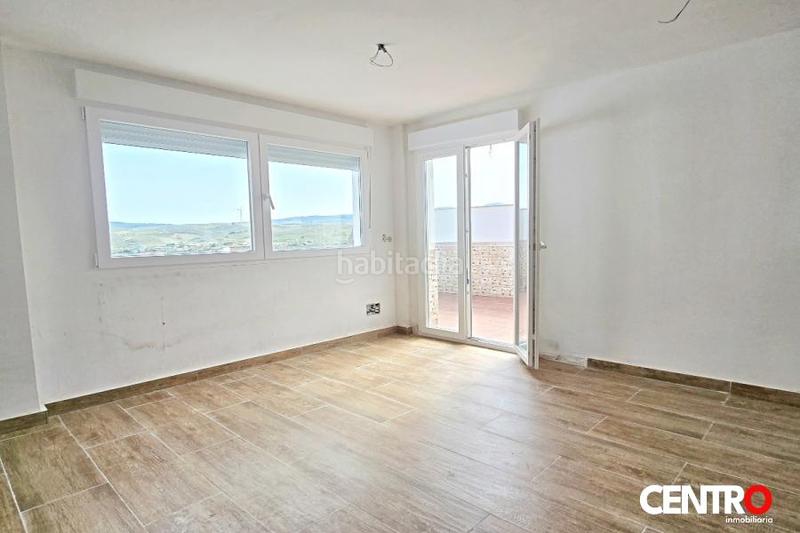 Foto 80e48ecb-3e5e-4dc3-8646-81095465cf32. Ático  con dos terrazas, . en Padul