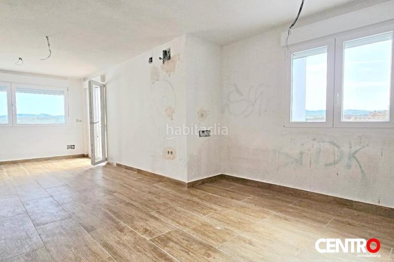 Foto b03088ba-3214-40a0-8f6f-416098d66932. Ático  con dos terrazas, . en Padul