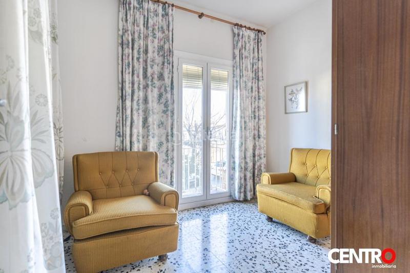 Foto c09da3cd-1fb2-42af-a18a-ab34bdc47741. Casa  de esquina en la zubia en La Zubia Ciudad Zubia (La)