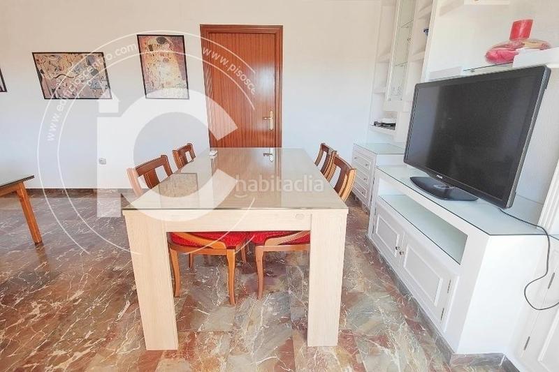 Foto c826ceca-e5e0-464d-9436-26f2eb4e7660. Location attique avec parking dans Joaquina Eguaras Granada