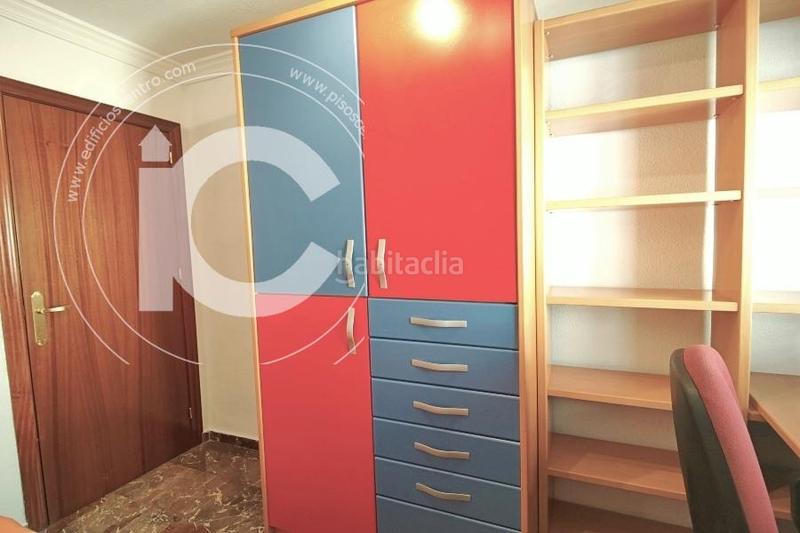 Foto ca9e6fde-71a1-49aa-af3e-692f83d201f0. Miete dachwohnung mit parking in Joaquina Eguaras Granada