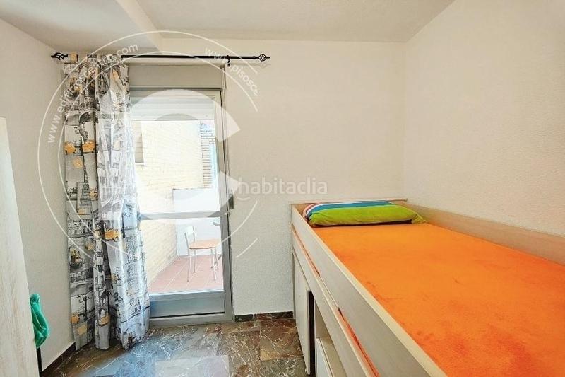 Foto cbe3eda0-2db5-4af0-abc8-9e746bf70e2a. Miete dachwohnung mit parking in Joaquina Eguaras Granada