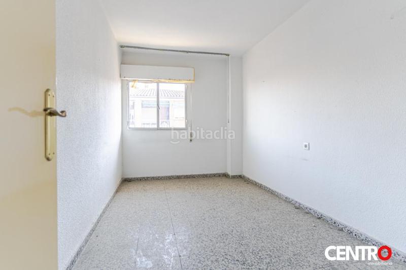 Foto 12d54b0d-7dc0-4563-af0f-34fb237ae0e1. Pis a Cerrillo de Maracena - Periodistas Granada