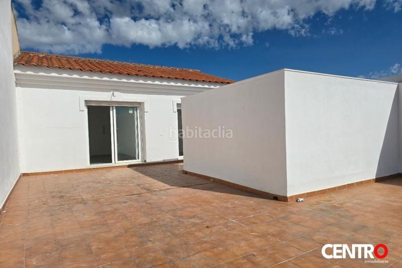Foto 2128ea2a-5468-4905-bd89-d12ce376c603. Ático  con terraza en Ogíjares