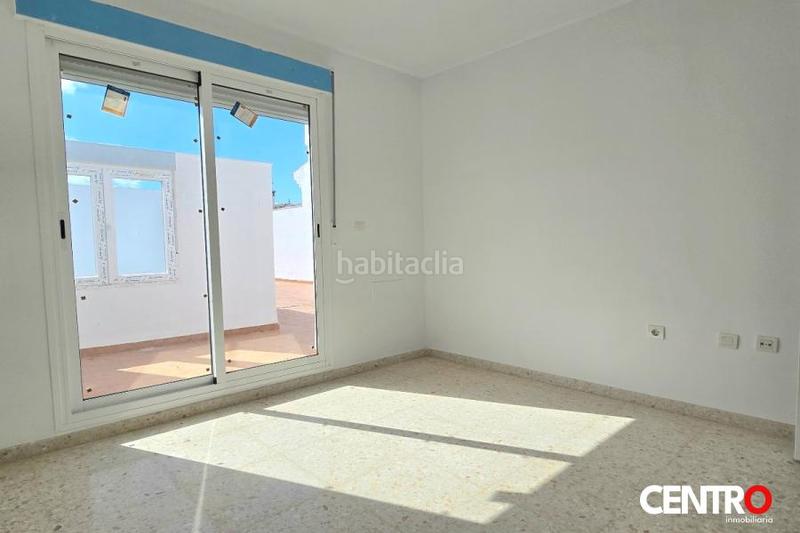 Foto 85f1c6c3-c135-4a4b-ad18-a36249719a9e. Ático  con terraza en Ogíjares