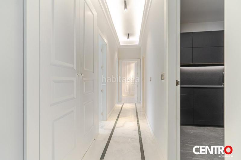 Foto b4a0a6d5-89c3-4ad2-b336-b743db97474b. Etagenwohnung in Plaza de Toros Granada