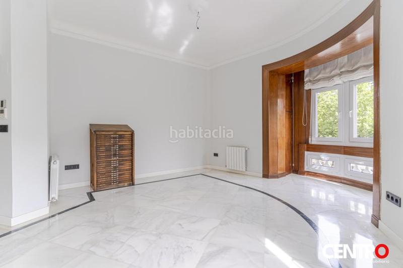 Foto c2f41326-2c5d-469f-90bd-72338c31f3d5. Etagenwohnung in Plaza de Toros Granada