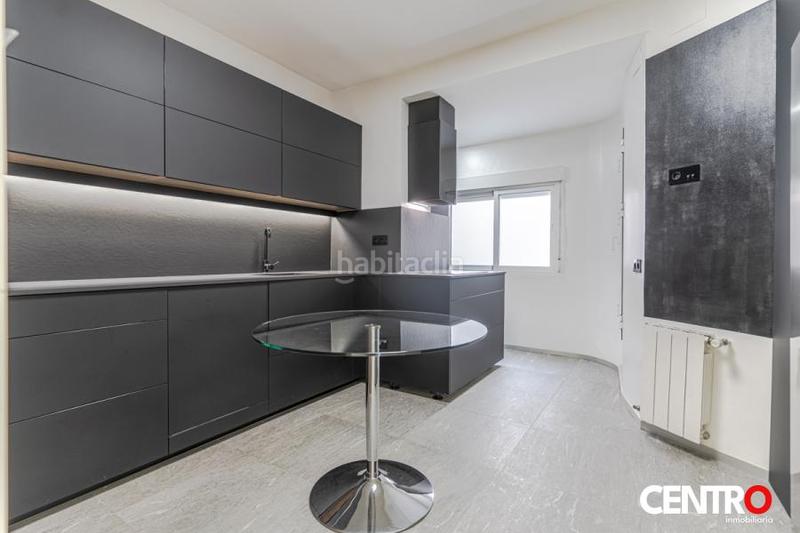 Foto d3d1cc0b-621f-46eb-8644-678b39bf3dd6. Etagenwohnung in Plaza de Toros Granada