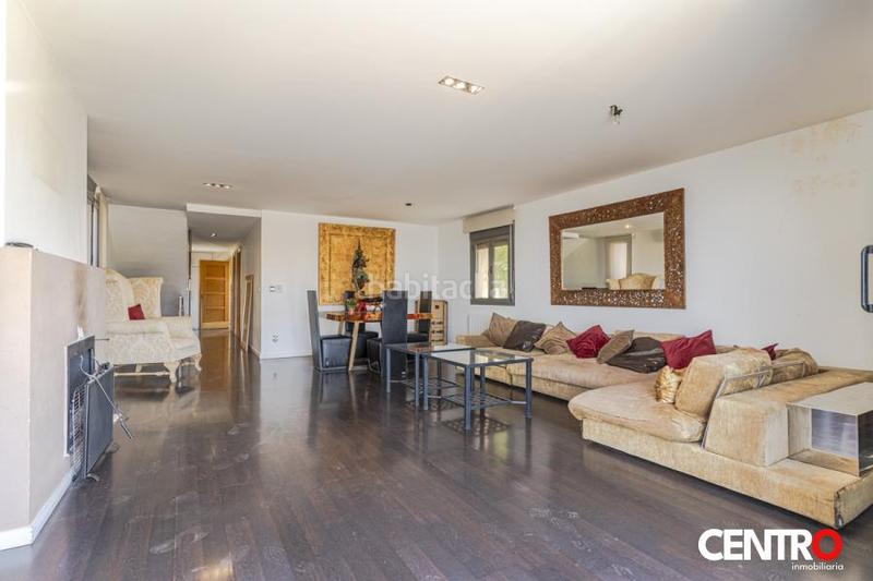 Foto c7c0e9b9-231f-4cee-845b-cb29c26163bd. Chalet mit parking pool in Barrio de la Vega Monachil