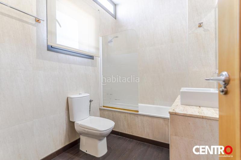 Foto d888b2bd-4261-46ae-ad3e-586ab874072d. Chalet mit parking pool in Barrio de la Vega Monachil