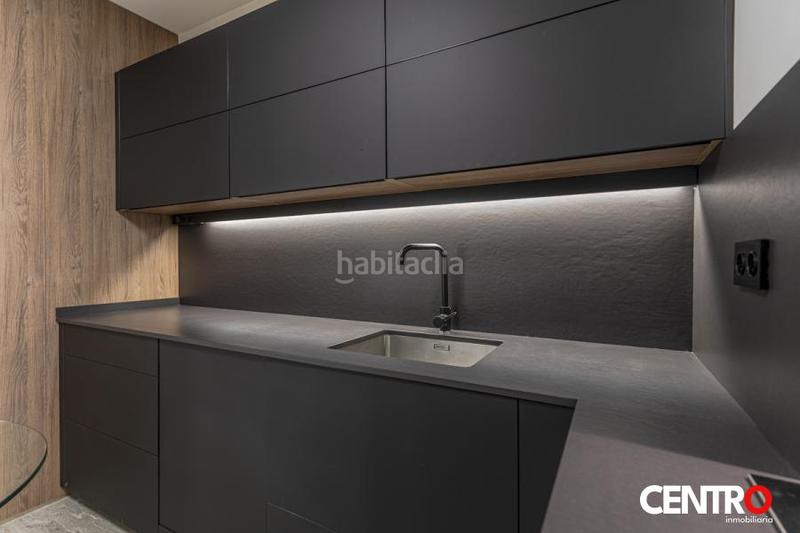 Foto 0edfc2f7-c27a-4d73-98c8-0ad15ac512e4. Piso  en doctor oloriz en Plaza de Toros Granada