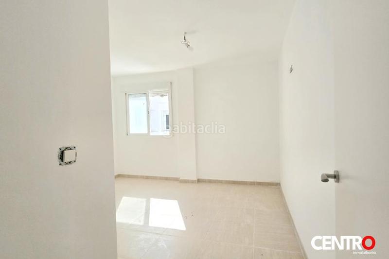 Foto cd84eb41-68ab-444e-b4e9-3873ea1a0201. Piso  en Ogíjares