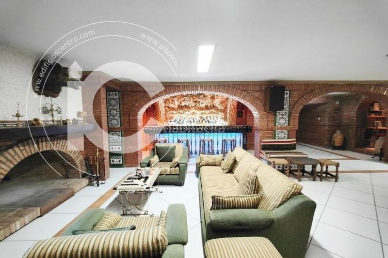 Foto 2161ab70-5539-4a9d-b8f4-68c34fc207e8. Chalet  de lujo en granada en Belicena Vegas del Genil
