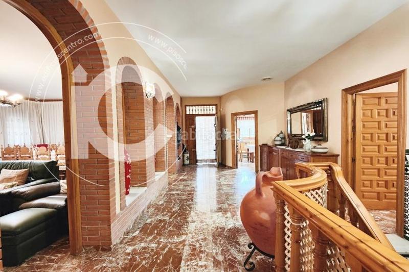 Foto 38f3f5a8-5560-4080-9655-0bca05e6803a. Chalet  de lujo en granada en Belicena Vegas del Genil