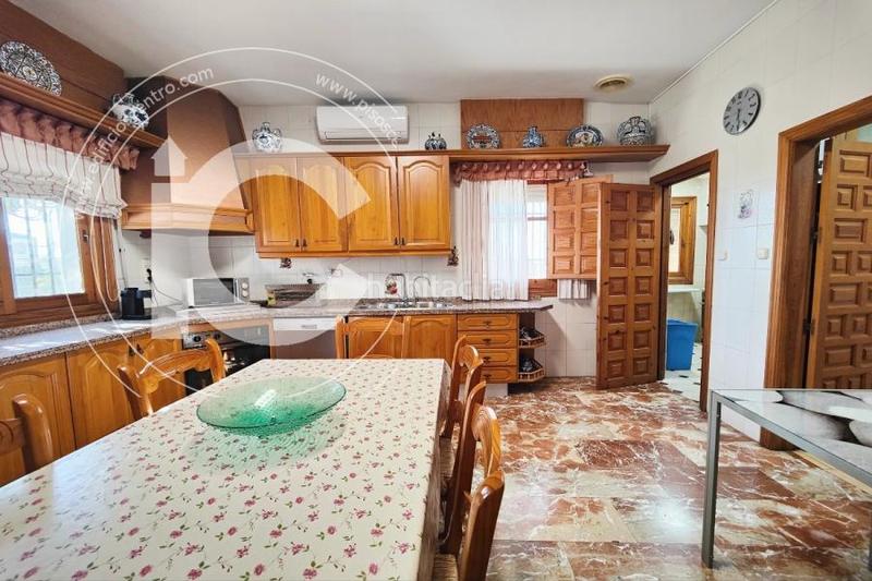 Foto 4e2f4c54-69e9-46e6-bdc3-0166669e1fd3. Chalet  de lujo en granada en Belicena Vegas del Genil