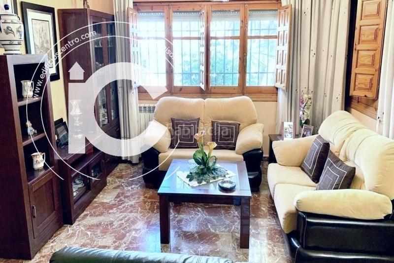 Foto 8228d83b-bdf6-4914-8b6c-654c15e3e2ab. Chalet  de lujo en granada en Belicena Vegas del Genil