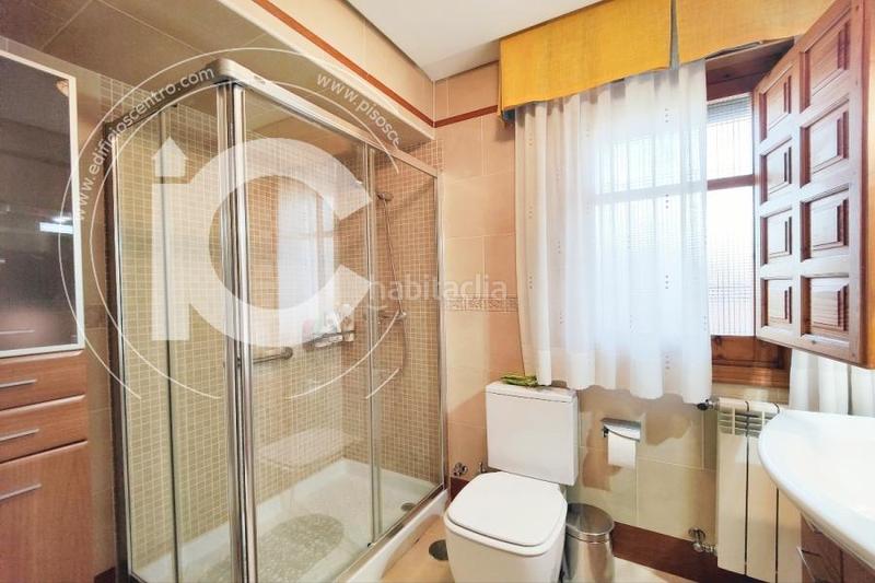Foto 832683b6-e669-4e4c-ae4c-0d980699b7e6. Chalet  de lujo en granada en Belicena Vegas del Genil