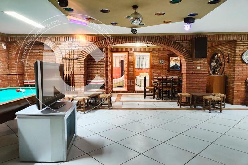 Foto c003d3c7-ce72-4a62-9b30-113cf1ee2d98. Chalet  de lujo en granada en Belicena Vegas del Genil