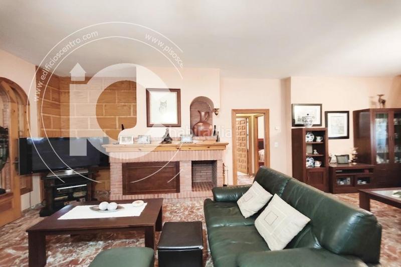 Foto e53e05e2-9b84-441f-b95f-2f6797da99de. Chalet  de lujo en granada en Belicena Vegas del Genil