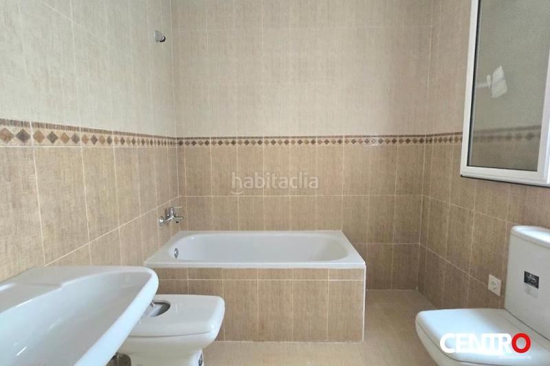 Foto 241ad9fc-a286-4709-b602-f49fb3755bdb. Piso apartamento en Ogíjares