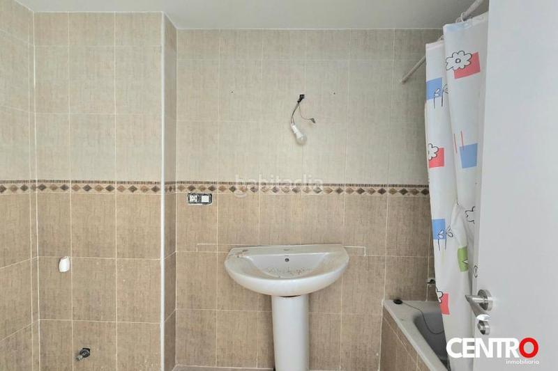 Foto ce270868-adba-46d9-ae87-3c02e8dc063a. Piso  en Ogíjares