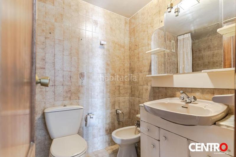 Foto e2d78d4f-2748-4967-86cf-1214c597b0c0. Piso  en venta en las perlas de en Plaza de Toros Granada