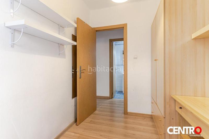 Foto 91d7e1e7-d1a9-49fe-bb89-53a2f729483d. Piso  junto a puerta real en Centro - Sagrario Granada