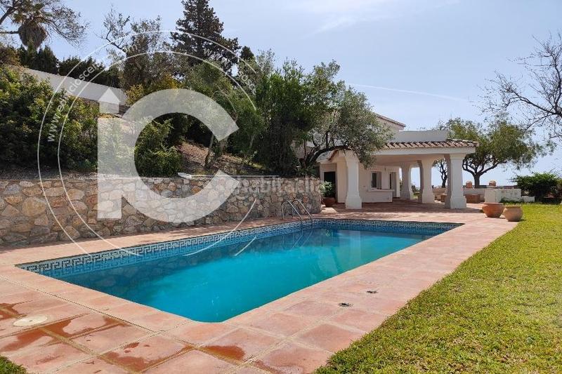Foto a3260372-8429-4d7f-ac32-7b37f09b64d6. Chalet  de lujo en punta de la mona , la herradura en Almuñécar
