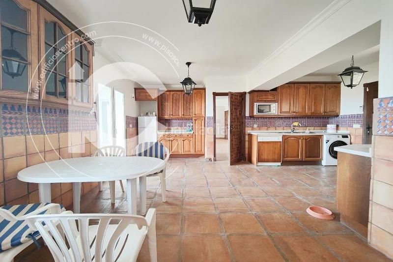 Foto d111cadc-e81c-49bd-9393-e768e1db8aca. Chalet  de lujo en punta de la mona , la herradura en Almuñécar