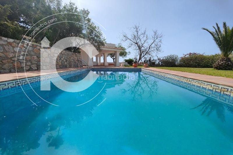Foto f000e04b-a726-4158-8acb-e109953ec87d. Chalet  de lujo en punta de la mona , la herradura en Almuñécar