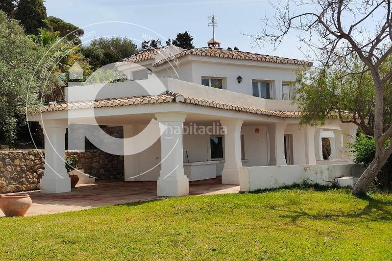 Foto f8d3bfb8-57f6-45d4-afef-4a58a141435f. Chalet  de lujo en punta de la mona , la herradura en Almuñécar