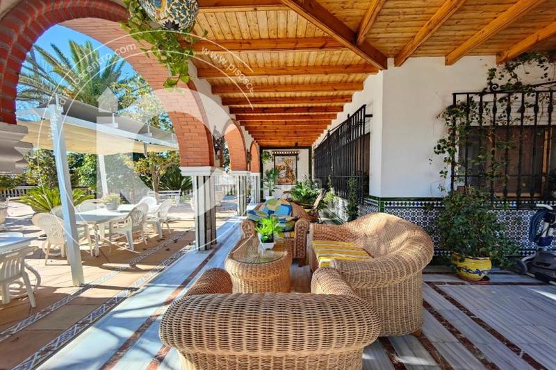 Foto d314f068-aa5c-4943-b636-a49808e54fa5. Chalet  de lujo en granada en Belicena Vegas del Genil