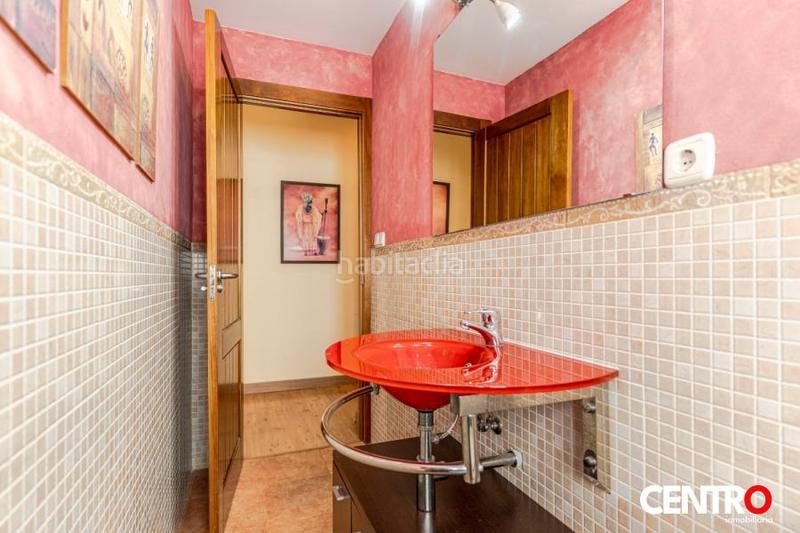 Foto 8a15f976-b8fb-4ff3-8263-0d6e2e8346bc. Piso  en venta en Pajaritos reformado, en Pajaritos Granada